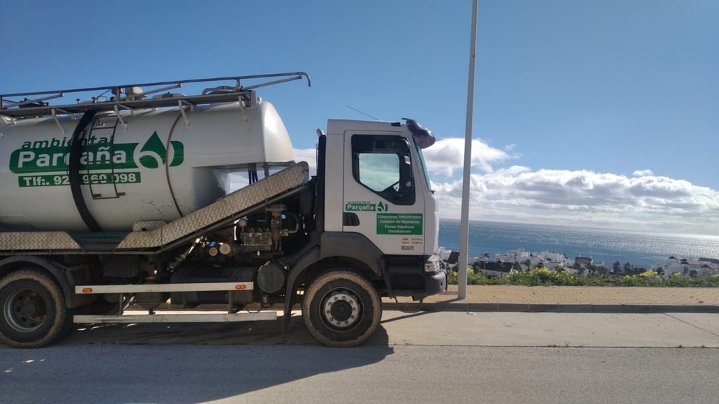 Empresa autorizada para el transporte y gestión de residuos en Extremadura